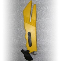 Value Safety Knife - Disposable Cutter at a Cut Price!