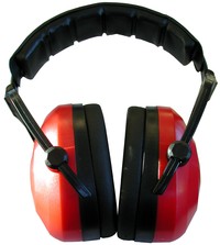 UCI Deluxe Folding Ear Defender - SNR30 Lightweight Comfortable Soft Foam Filled Cups - Adjustable Headband